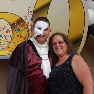 Meet your Posher, Christy